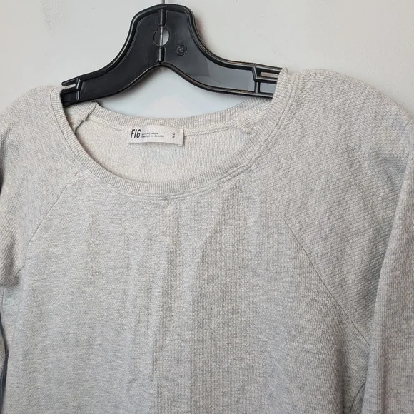 FIG Women Long Sleeve Waffle Texture Shirt Round Neck Size S Made In Canada - Picture 2 of 8